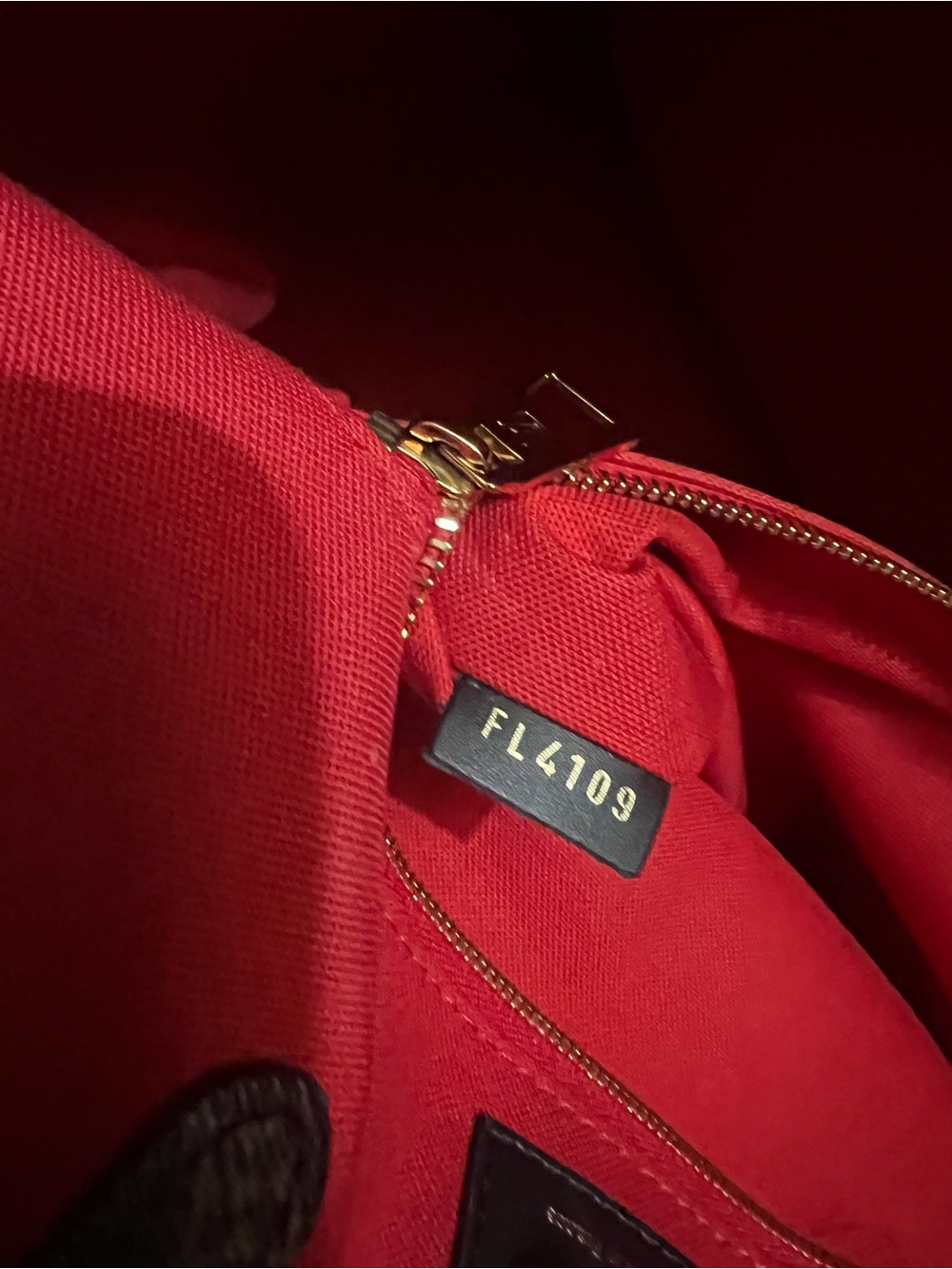 Louis Vuitton OnTheGo GM tote - Picture 15 of 16